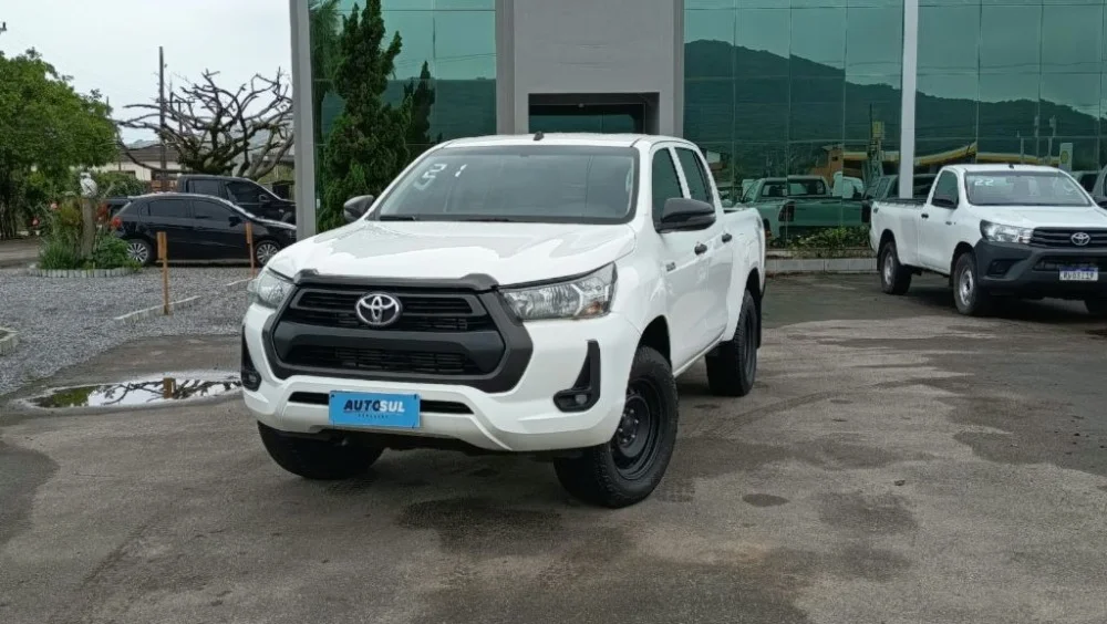 Toyota Hilux CD 4x4 2.8 Diesel Mec.