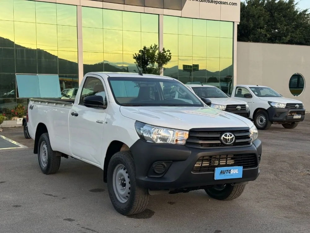 Toyota Hilux CS 4x4 2.8 TDI Diesel Mec.